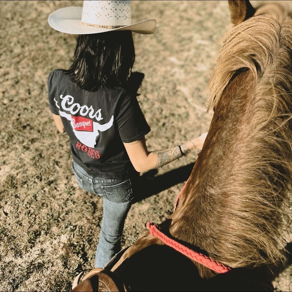 Meet your Posher, Taylor - Picture 2 of 2